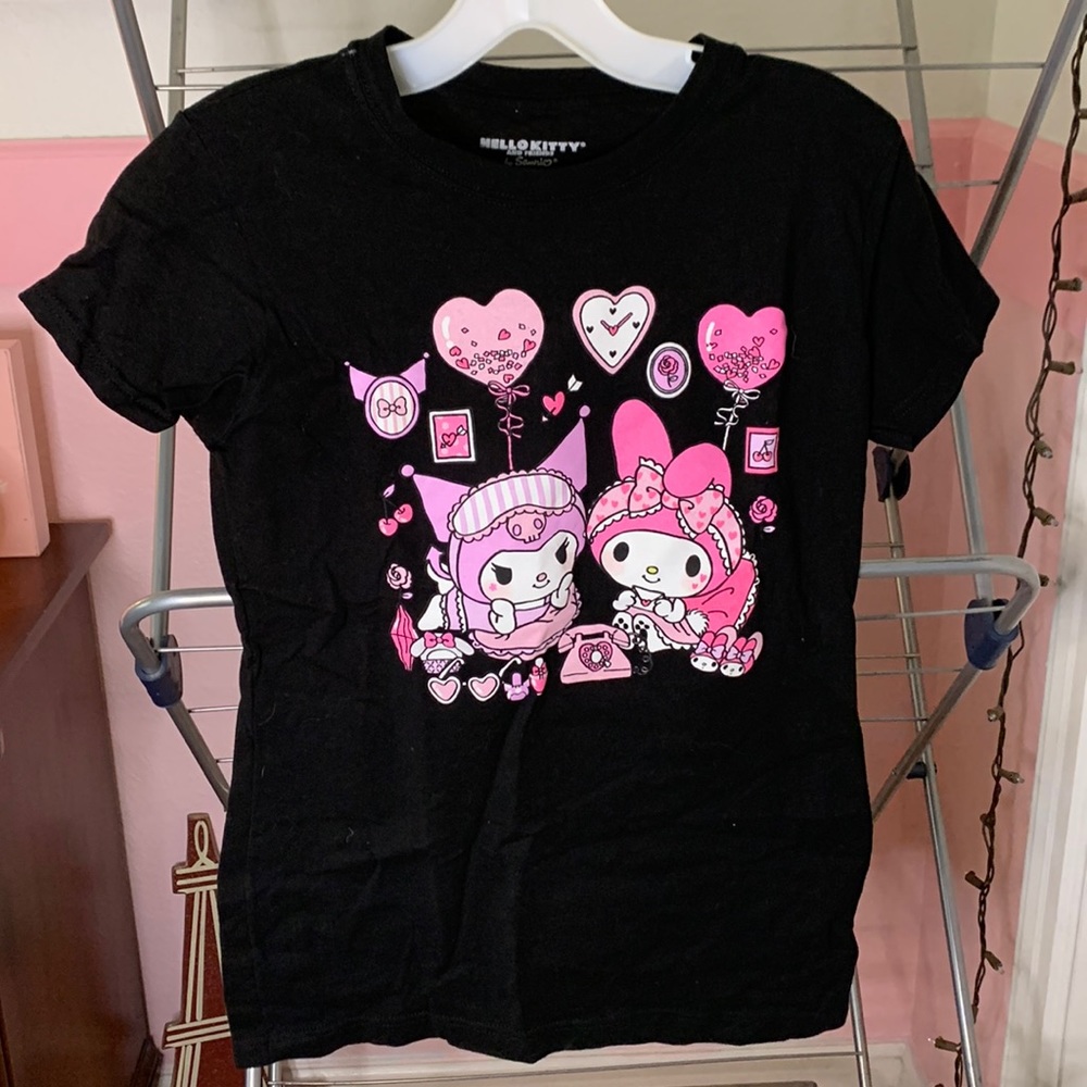 HELLO KITTY AND FRIENDS T-Shirt Sanrio💕 Medium
